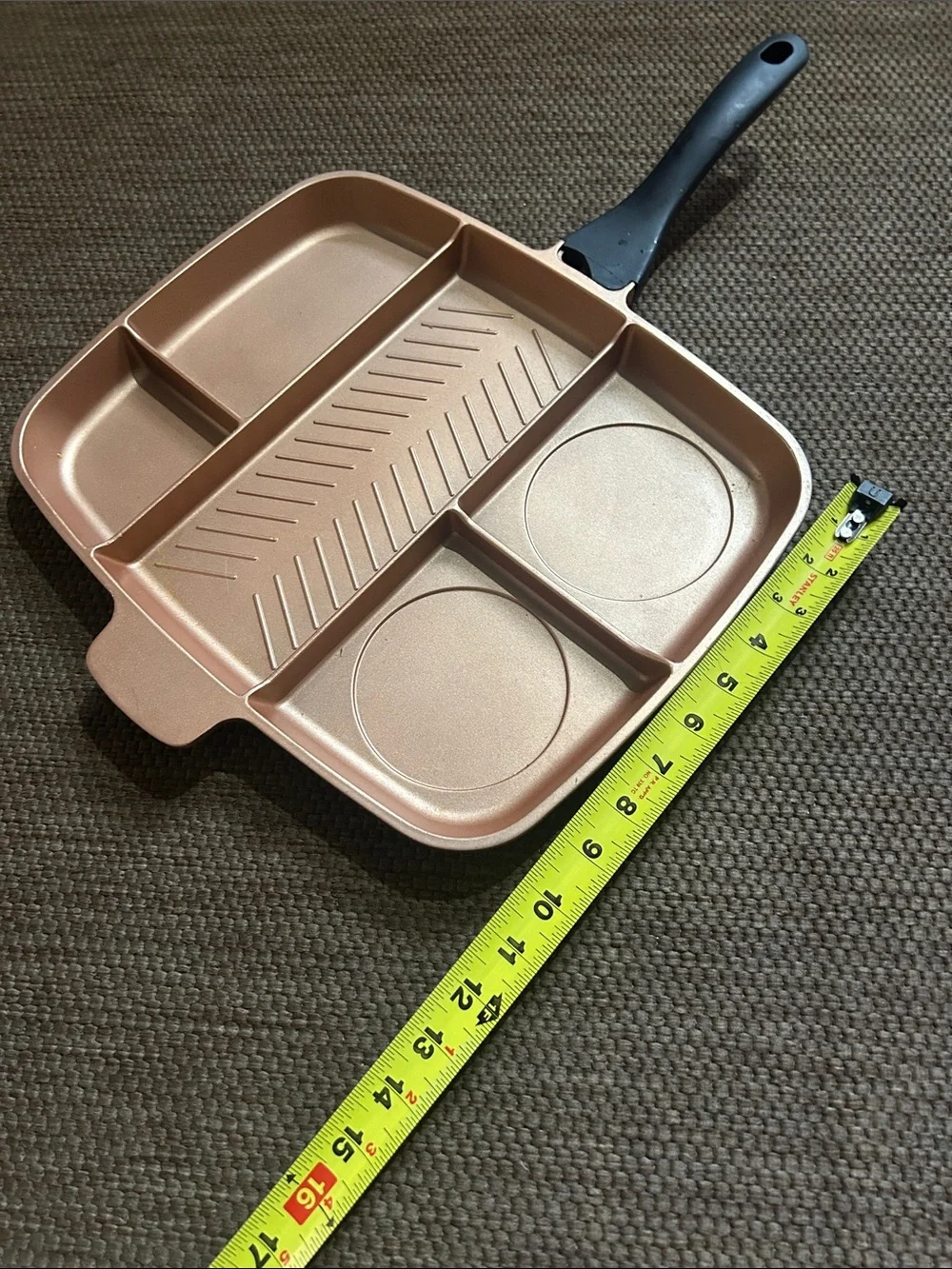 Non-Branded Rose Gold 5-Section Multi-Use Breakfast Frying Pan